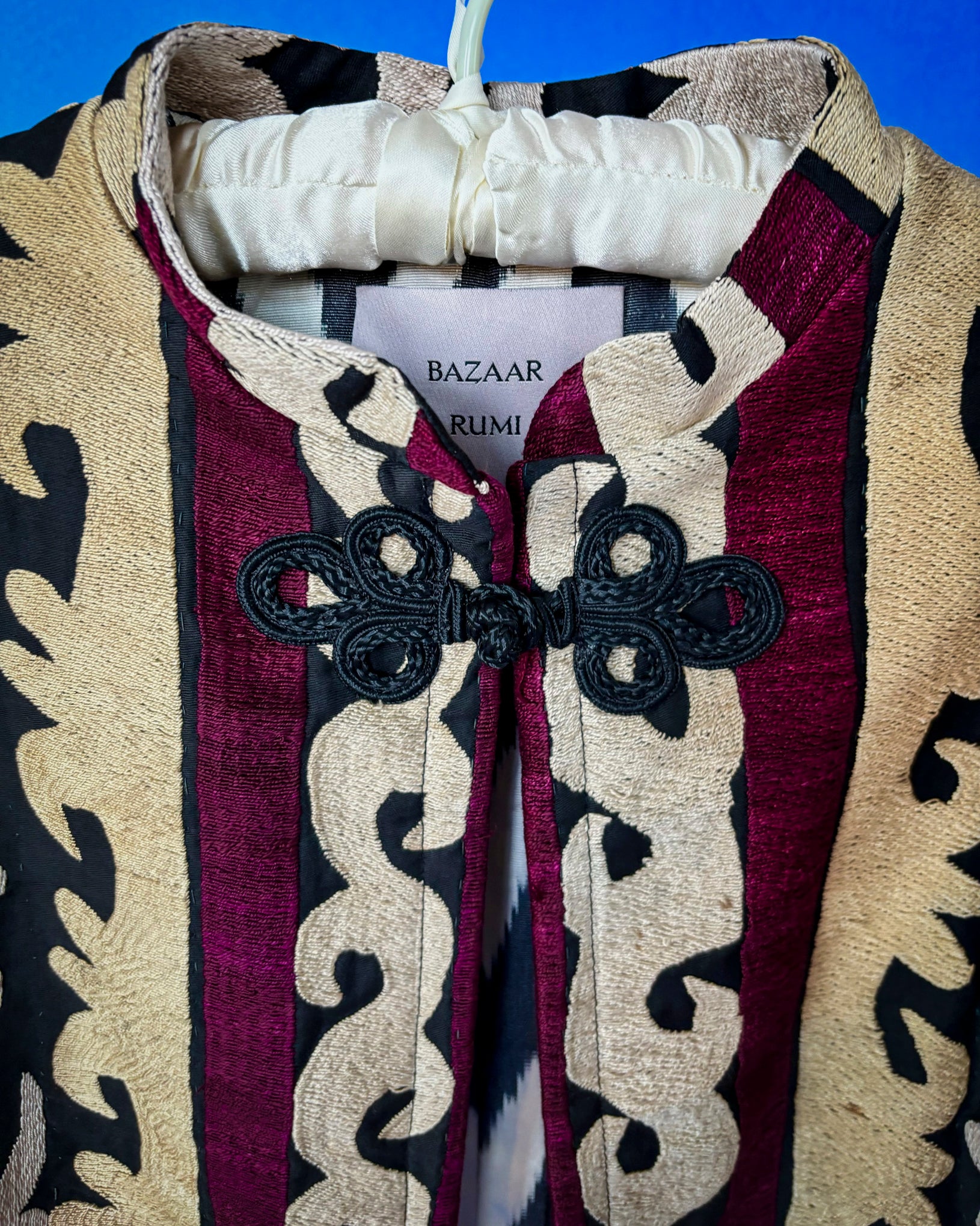 Neşe Suzani and Ikat Kaftan